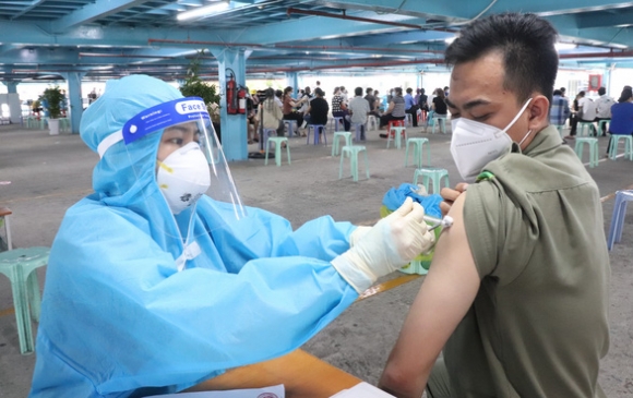 1 Tiem Ky Luc Hon 262000 Lieungay Tphcm Lo Thieu Vac Xin Tu Ngay Mai 9 8