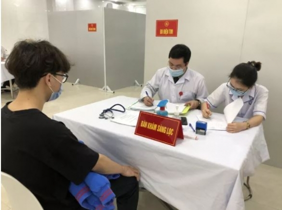 1 Vac Xin Cua Viet Nam Vao Chang Nuoc Rut