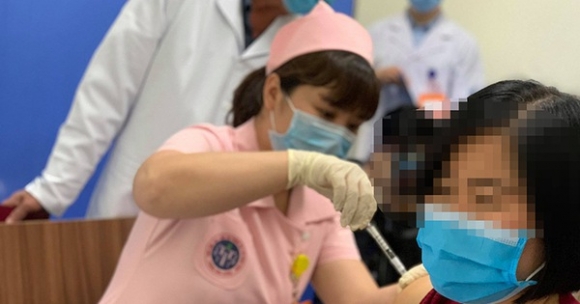 1 Tuyen Tinh Nguyen Vien Thu Vac Xin Ngua Covid 19 Arct 154 Do Vingroup Nhan Chuyen Giao Cong Nghe