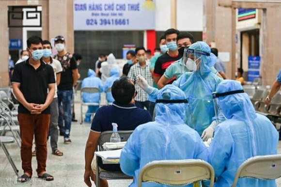 1 Ha Noi Them 25 Ca Mac Covid 19 Moi 4 Ca Phat Hien Qua Sang Loc Ho Sot