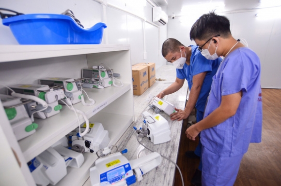 1 Tphcm Gan 3000 Ca Xuat Vien Trong Ngay Nang Tong So Xuat Vien Len Hon 60000 Ca