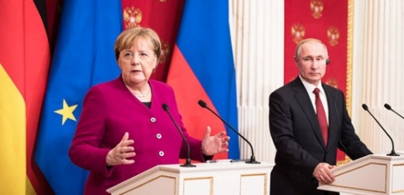 1 Thu Tuong Duc Tham Nga Di Tim Cai Ket Dep