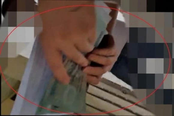 1 Ha Noi Noi Gi Ve Duong Day Tiem Vac Xin Dich Vu Can Bo Nhan Boi Duong