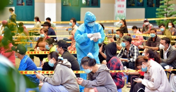 1 Trong 6 Ngay Tphcm Phat Hien Hon 54000 F0 Tu 14 Trieu Mau Xet Nghiem