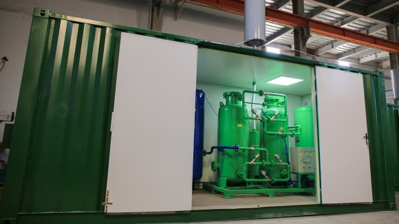 3 Container Tao Oxy Khi Nen Di Dong Made In Viet Nam Dieu Tri Covid 19