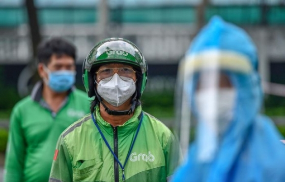 5 Shipper Xep Hang Tu Sang Som Cho Test Nhanh O Tram Y Te Luu Dong