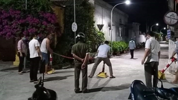 1 Nam Dinh 10 Giao Vien Va Nguoi Nha Giao Vien Duong Tinh Covid 19 Truoc Ngay Tuu Truong