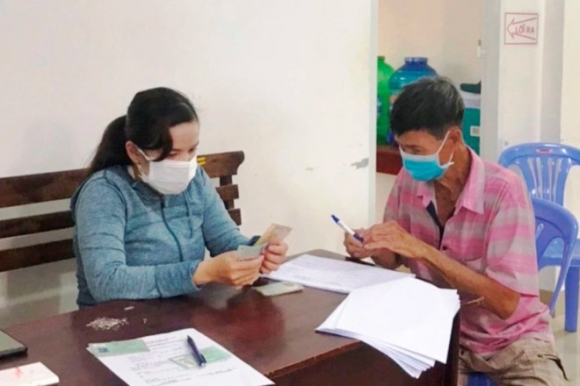 3 Hang Nghin Lao Dong Kho Khan O Phu Quoc Vui Mung Khi Nhan Tien Ho Tro