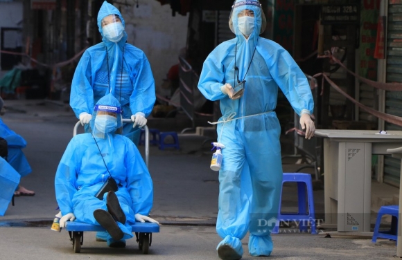 3 Pho Giam Doc Cdc Ha Noi Co The Se Tiep Tuc Gian Cach Xa Hoi Sau Ngay 69