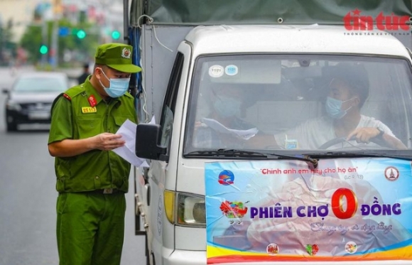 7 Pho Phuong Ha Noi Vang Lang Dep Nao Long Chao Don Ngay Dau Tien Cua Ky Nghi Le