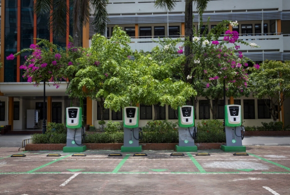 1 De Xuat Cac Khu Do Thi Chung Cu Phai Co Tram Sac Pin Cho Xe Dien