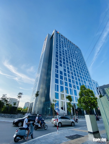 1 F0 Di Tiem Vac Xin Quan Cau Giay Thong Bao Tim Nguoi Gap