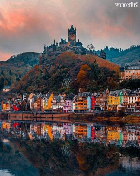 Lạc vào miền cổ tích tại lâu đài Reichsburg Cochem, Đức