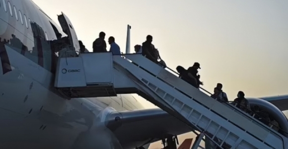 1 Vua Duoc So Tan Mot Nguoi Afghanistan Da Bi Bat O Anh Vi Nghi La Gian Diep Cua Taliban