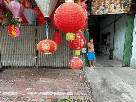 4 Pho Long Den Nam Nay Tat Den