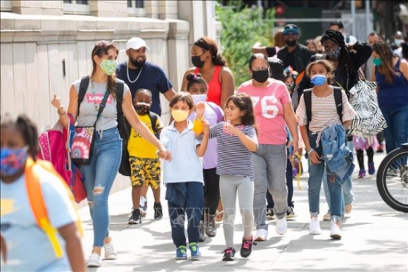 1 Bao Dong Bung Phat Cac Ca Mac Covid 19 O Tre Em Tai My