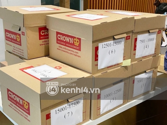 3 Can Canh Chong Thung Giay Chua 18000 To Sao Ke 177 Ty Keu Goi Cuu Tro Mien Trung Cua Vo Chong Thuy Tien   Cong Vinh