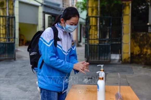 1 San Sang Don Hoc Sinh Tro Lai Truong Sau Thoi Gian Thuc Hien Gian Cach