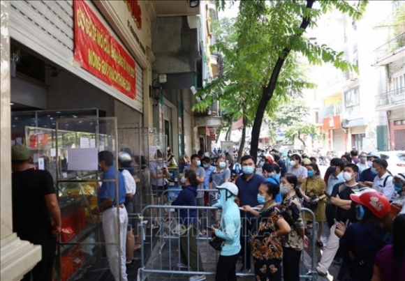 1 Tap Nap Nguoi Mua Banh Trung Thu Sau Khi Ha Noi Noi Long Gian Cach Vung Xanh