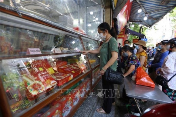 3 Tap Nap Nguoi Mua Banh Trung Thu Sau Khi Ha Noi Noi Long Gian Cach Vung Xanh