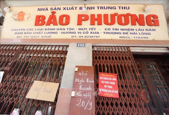 9 Tap Nap Nguoi Mua Banh Trung Thu Sau Khi Ha Noi Noi Long Gian Cach Vung Xanh