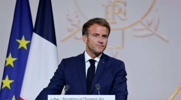 1 Vua Mat Hop Dong Tau Ngam Phap Vuong Lum Xum Huy Hen Vi Bi Tu Choi Mua May Bay