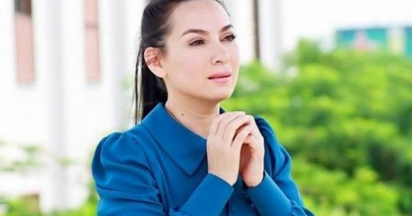 1 Bac Si Tiet Lo Suc Khoe Phi Nhung Nhac Den Con Ruot Va Nhung Dua Tre Mo Coi Phi Nhung Khoc