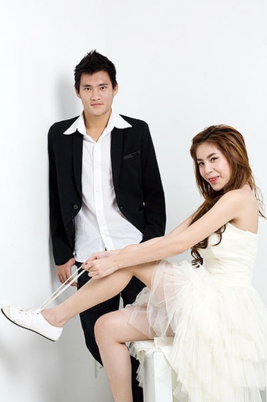 1 Thuy Tien Bi Bo Cong Vinh Cam Cuoi Vi Qua Hon Va Moi Quan He Thuc Su Voi Nha Chong