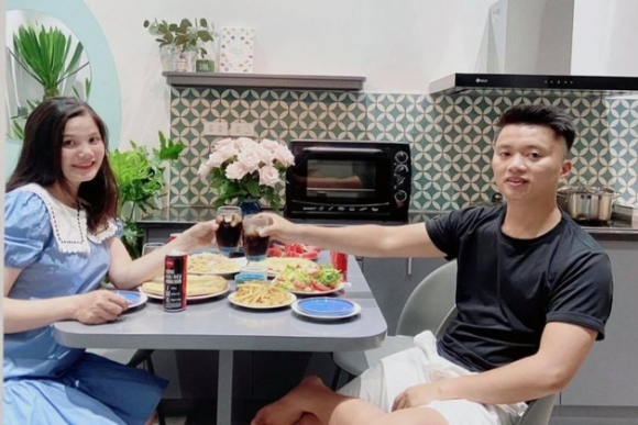 5 Chong Nau Com Cu Cho Vo Trong Dich 30 Ngay Khong Trung Bua