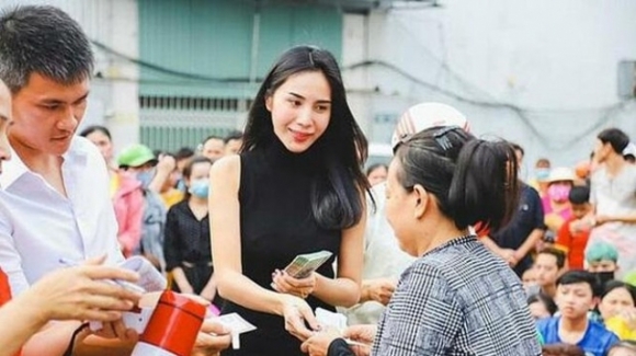 1 Lum Xum Sao Ke Tu Thien Dung Cong Nghe De Minh Bach Hoa