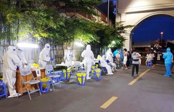 1 Ngay 279 Co 9362 Ca Mac Covid 19 Tai Tp Hcm Binh Duong Va 34 Tinh Thanh Pho