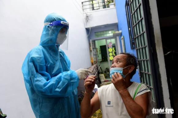 1 Tphcm Moi Ngay Lay Hon 1 Trieu Mau Xet Nghiem Ti Le Duong Tinh Chi Con 02