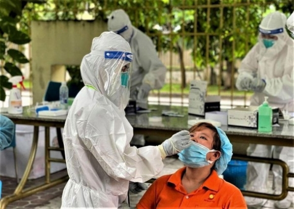 2 Loan Gia Test Nhanh Covid 19 Cung 1 Bo 3 Muc Gia Khac Nhau