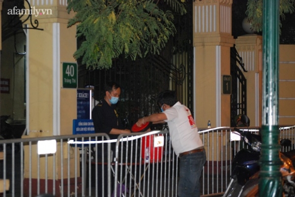 5 Ha Noi Phong Toa Pho Phu Doan Lay Mau Xet Nghiem Toan Bo Cu Dan Khu Vuc Sau Khi Phat Hien Ca Duong Tinh Sars Cov 2 Cong Dong