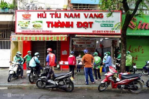 1 Xep Hang Mua Thuc An Cat Toc O Tp Hcm