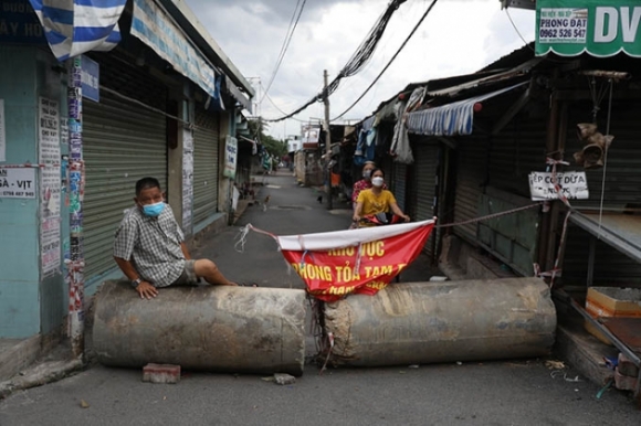 9 Tp Hcm Go Hon 300 Chot Kiem Soat