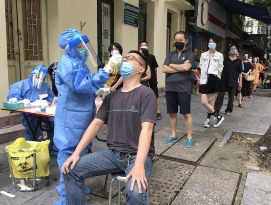 12 Ha Noi Xet Nghiem Dien Rong Cho Cu Dan Quanh Benh Vien Viet Duc