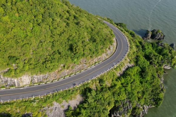 12 Tuyen Duong Hon 1800 Ty Dong Chay Xuyen Dao