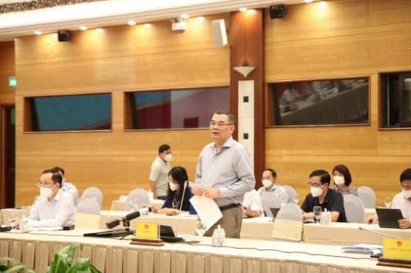 2 Bo Cong An Vao Cuoc Ra Soat Tk Ca Nhan Keu Goi Tu Thien Mien Trung Cdm Goi Ten Thuy Tien Hoai Linh