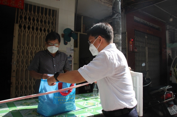 1 Ngung Hoat Dong Tu Van Cua Tinh Nguyen Vien Tren Cong Thong Tin 1022 Tphcm