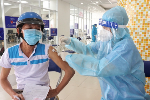 1 Tphcm Da Tiem 113 Trieu Lieu Vac Xin Hon 60 Nguoi Duoc Tiem Mui 2