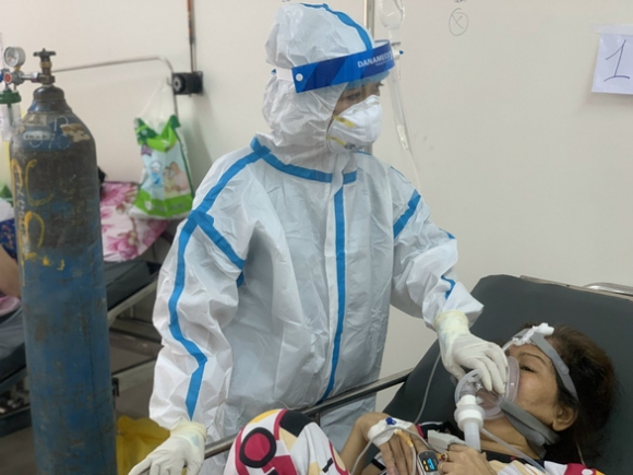 1 Ca Benh Giam Manh Nhieu Benh Vien Dieu Tri Covid 19 O Tphcm Trong Giuong