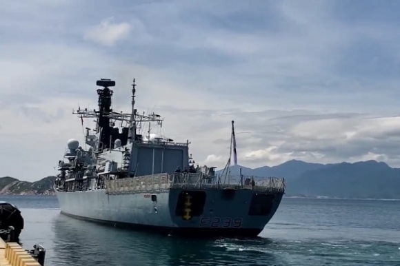 1 Chien Ham Viet Nam Dien Tap Cung Tau Hai Quan Anh