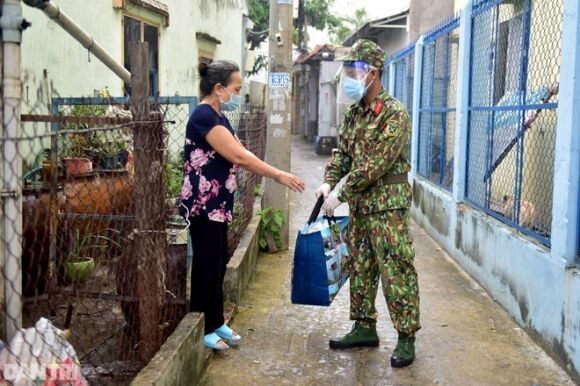2 Quan Doi Se Dua Nguoi Dan Tu Tphcm Ve Que Neu Co Nhu Cau
