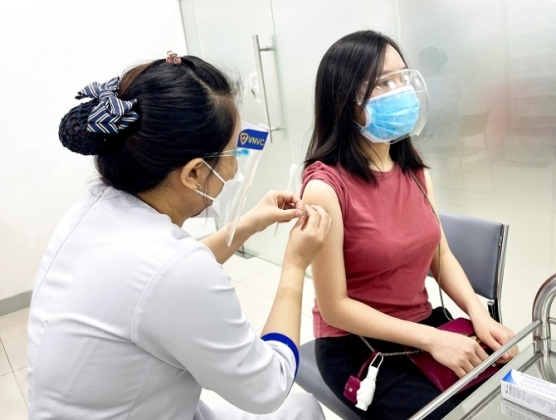 2 Viet Nam Co Vaccine Cum Moi Phong 4 Chung Virus