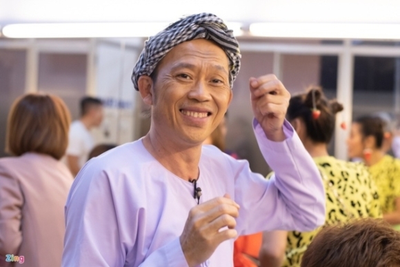 1 Cong An Ra Soat Hoat Dong Tu Thien Cua Hoai Linh O Quang Tri