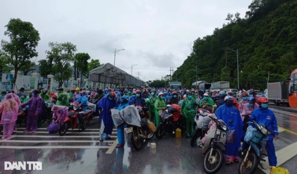 1 Khoang 13 Trieu Lao Dong Viet Nam Ve Que Ne Dich Covid 19