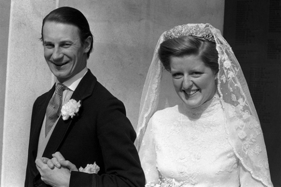 3 He Lo Bau Vat Gia Truyen Cua Cong Nuong Diana Chi Danh Cho Nha Kate Me Con Meghan Khong Bao Gio Co Duoc