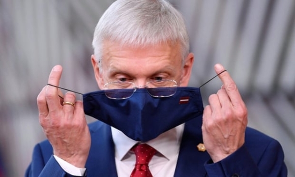 3 Quoc Gia Dau Tien O Chau Au Tai Phong Toa Khi Lan Song Covid 19 Moi Troi Day