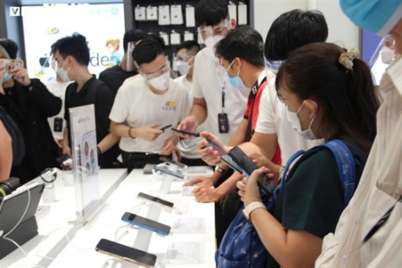 6 Xep Hang Cho Mua Iphone 13 O Tphcm
